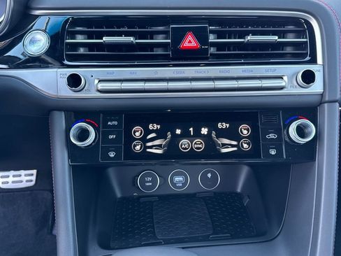 Used 2025 Genesis G70 2.5T w/ Sport Prestige Package image 14