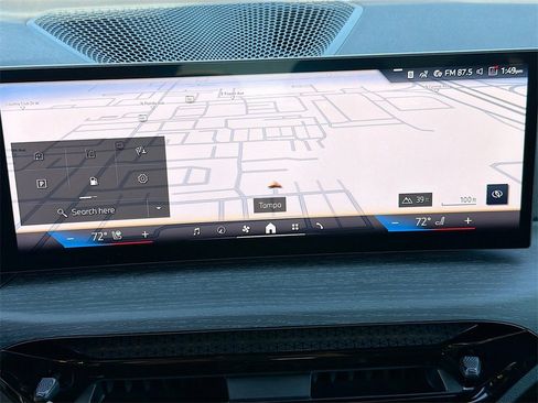 New 2026 BMW 330i xDrive Sedan w/ Premium Package image 33