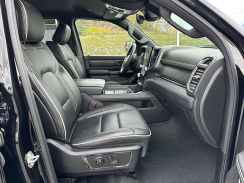 Used 2023 RAM 1500 Limited w/ Night Edition image 10