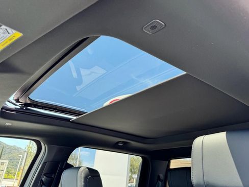 New 2025 Toyota Tundra Limited AWD/4WD image 22