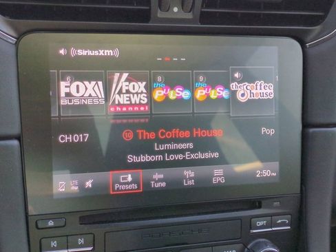 Used 2019 Porsche 911 Carrera 4S image 16