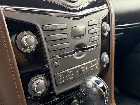 Used 2019 Nissan Armada Platinum w/ Captain's Chairs Package image 18