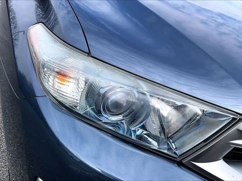 Used 2013 Toyota Highlander Limited image 28