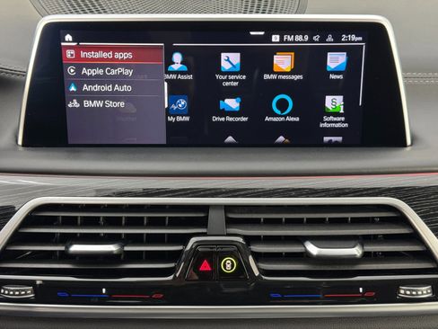 Used 2022 BMW 750i xDrive w/ Executive Package image 29