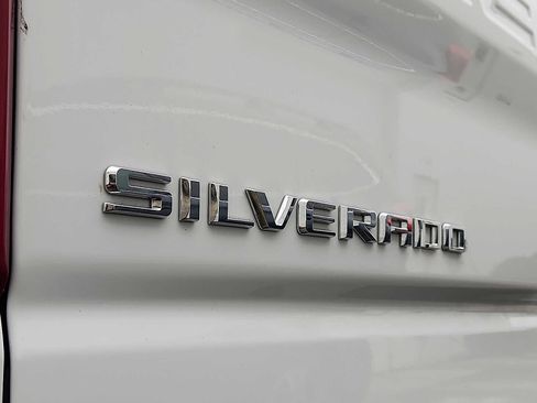 Used 2025 Chevrolet Silverado 1500 LT image 28