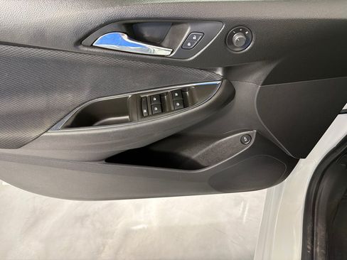 Used 2016 Chevrolet Cruze LT FWD image 11