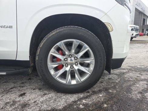 Used 2023 Chevrolet Tahoe Premier image 5