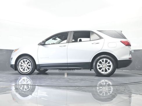 Used 2020 Chevrolet Equinox LS image 53