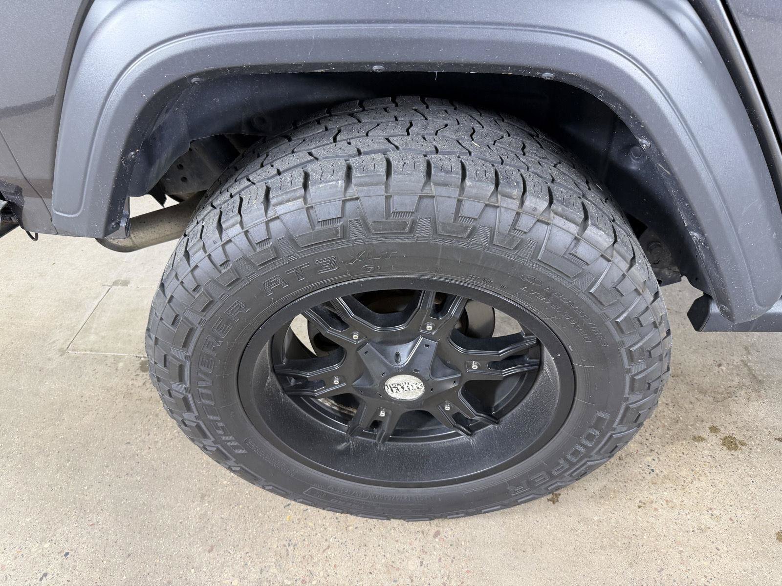Used 2020 Jeep Wrangler Unlimited Sport AWD/4WD image 24