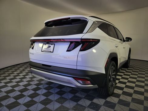 Certified 2024 Hyundai Ioniq 5 SE AWD/4WD image 5