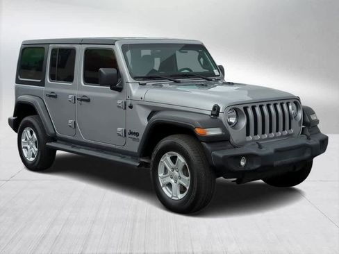 Used 2021 Jeep Wrangler Unlimited Sport image 7