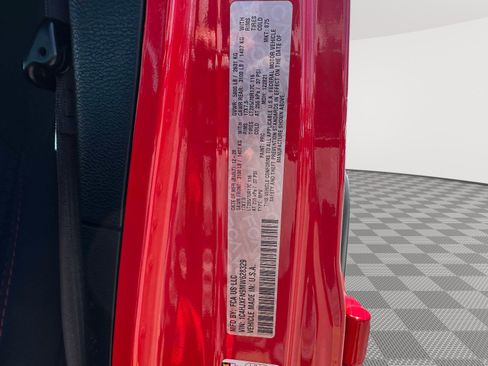 Used 2021 Jeep Wrangler Unlimited Rubicon AWD/4WD image 30