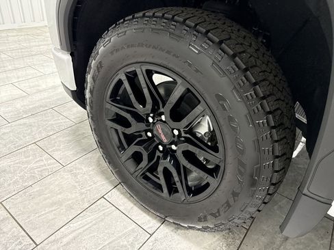 New 2026 GMC Sierra 1500 Pro w/ Graphite Edition AWD/4WD image 34