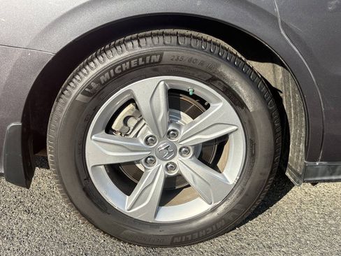 Used 2019 Honda Odyssey EX-L image 27