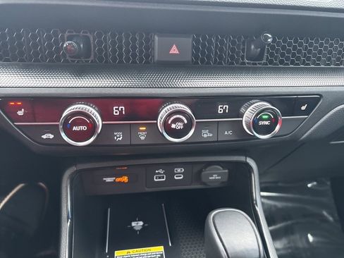 Certified 2025 Honda CR-V Sport-L image 32