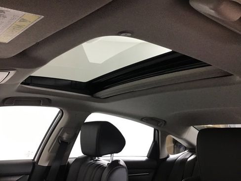 Used 2021 Honda Accord Touring image 14