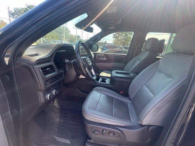 Used 2023 GMC Yukon XL SLT RWD image 5