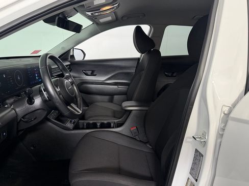 Used 2024 Hyundai Kona SEL FWD image 22