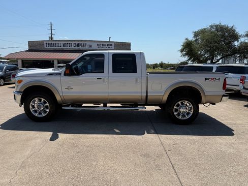 Used 2011 Ford F350 Lariat w/ Lariat Ultimate Pkg image 4
