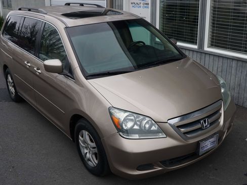 Used 2006 Honda Odyssey EX-L image 25