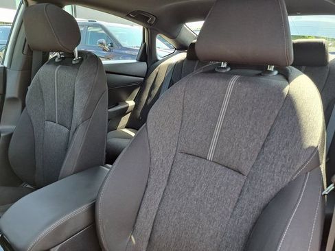 Used 2025 Honda Accord Sport image 23