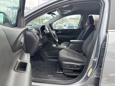 Used 2024 Chevrolet Equinox LT w/ LPO, Floor Liner Package AWD/4WD image 13