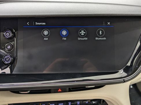 Used 2023 Buick Envision Avenir image 46