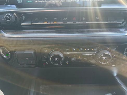 Used 2022 Chevrolet Silverado 1500 LTZ w/ Technology Package image 28