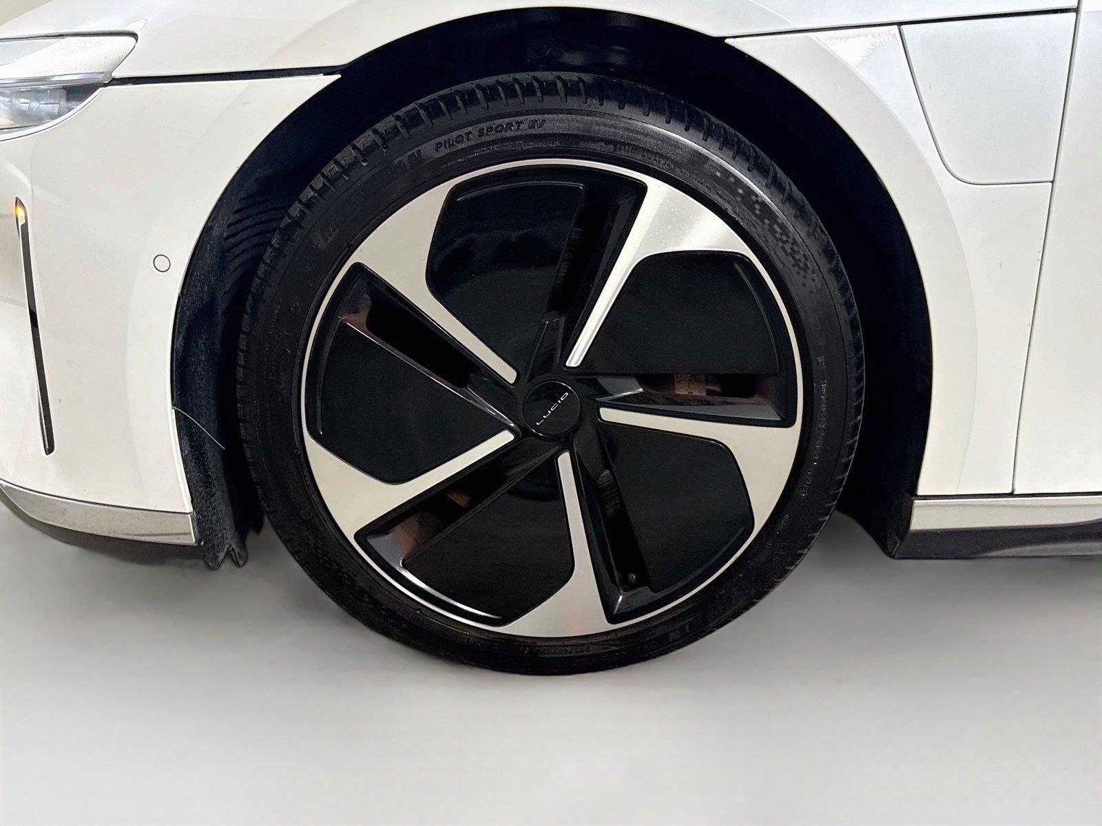 Used 2025 Lucid Air Pure RWD image 20