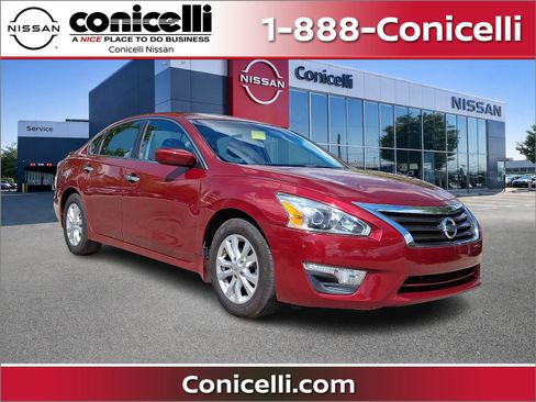Used 2015 Nissan Altima 2.5 S w/ Sport Value Package FWD image 1