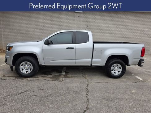 Used 2018 Chevrolet Colorado W/T RWD image 2