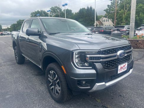 New 2026 Ford Ranger Lariat w/ FX4 Off-Road Package AWD/4WD image 4