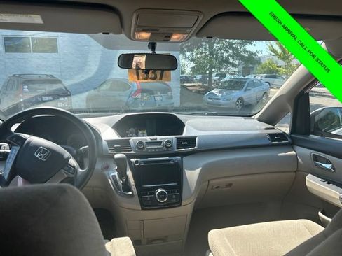 Used 2016 Honda Odyssey EX image 17