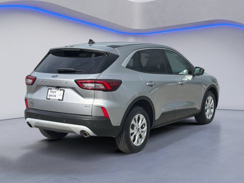 Used 2023 Ford Escape Active FWD image 6