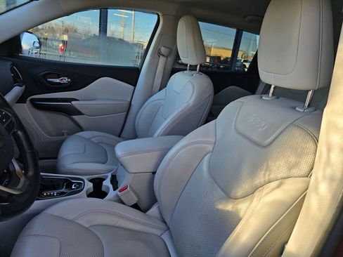 Used 2020 Jeep Cherokee Limited w/ Trailer Tow Group image 18