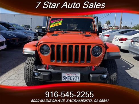 Used 2018 Jeep Wrangler Unlimited Rubicon w/ Dual Top Group image 2