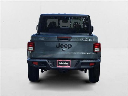 New 2025 Jeep Gladiator Sport image 8