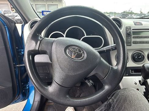 Used 2009 Toyota Matrix FWD image 7