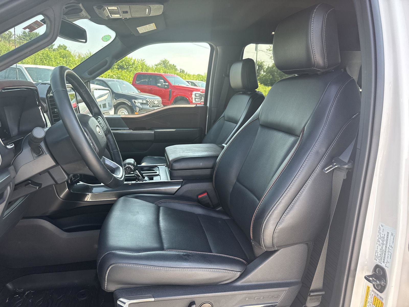 Used 2023 Ford F150 Lariat AWD/4WD image 12
