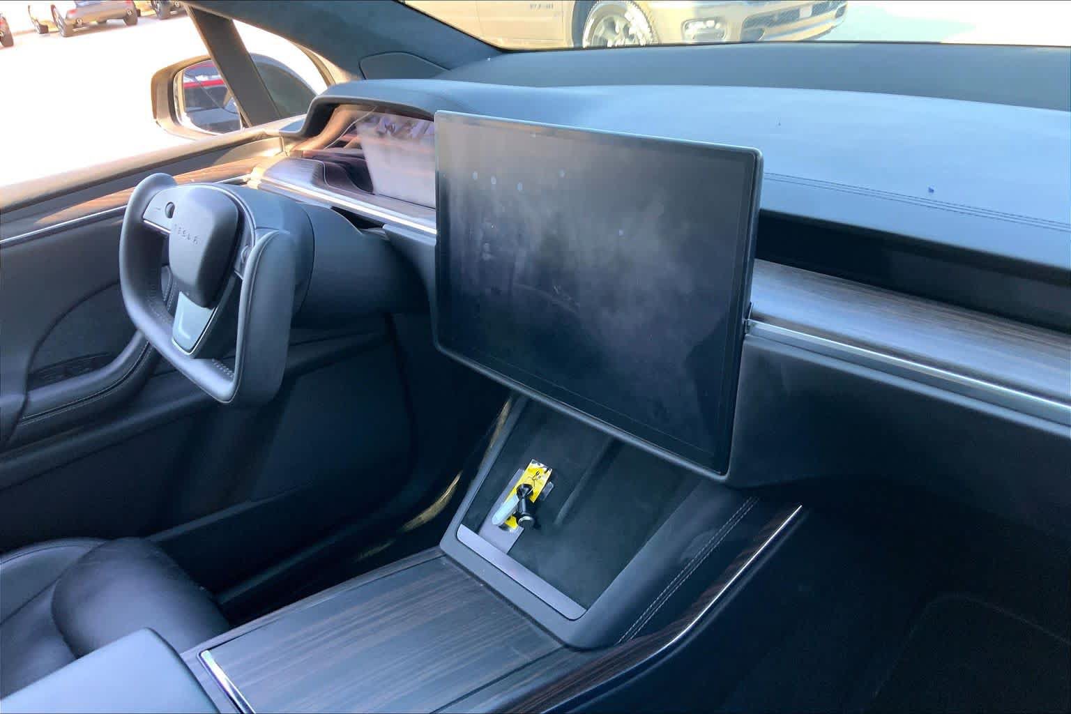 Used 2022 Tesla Model X AWD/4WD image 14