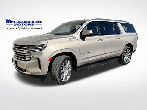 Used 2021 Chevrolet Suburban High Country image 1