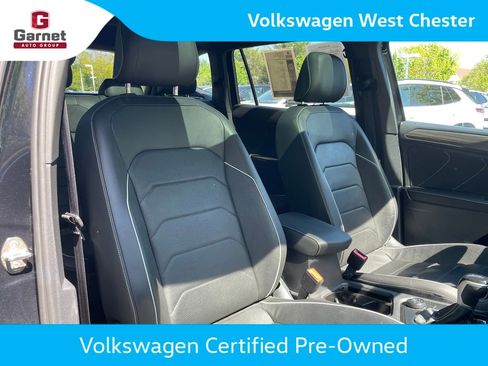 Certified 2023 Volkswagen Tiguan SEL R-Line AWD/4WD image 46
