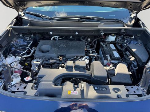 Used 2024 Toyota RAV4 XLE image 9