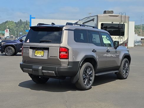New 2027 Toyota Land Cruiser AWD/4WD image 5