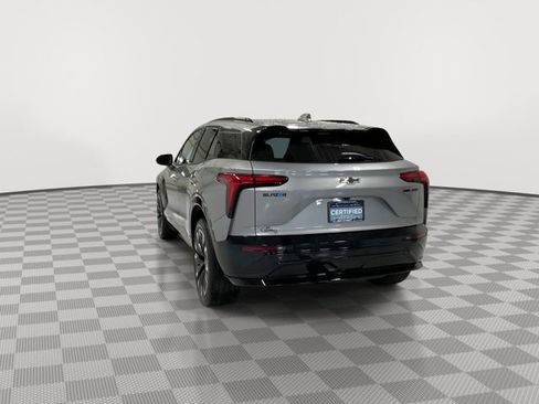 Certified 2025 Chevrolet Blazer EV RS image 8