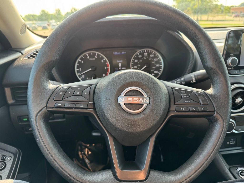 Used 2024 Nissan Sentra S FWD image 25