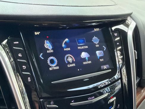 Used 2020 Cadillac Escalade Luxury AWD/4WD image 27