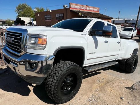 Used 2015 GMC Sierra 3500 SLT image 3
