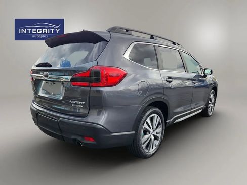 Used 2019 Subaru Ascent Limited image 3