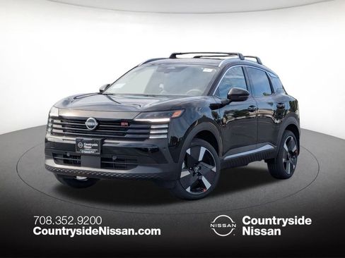 New 2026 Nissan Kicks SR w/ Cold Weather Package image 1